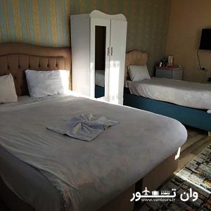 اتاق سه تخته هتل لاچین عکس