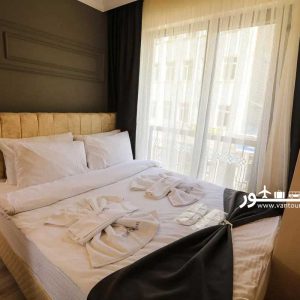 اتاق کانکشن هتل روشن سوئیت