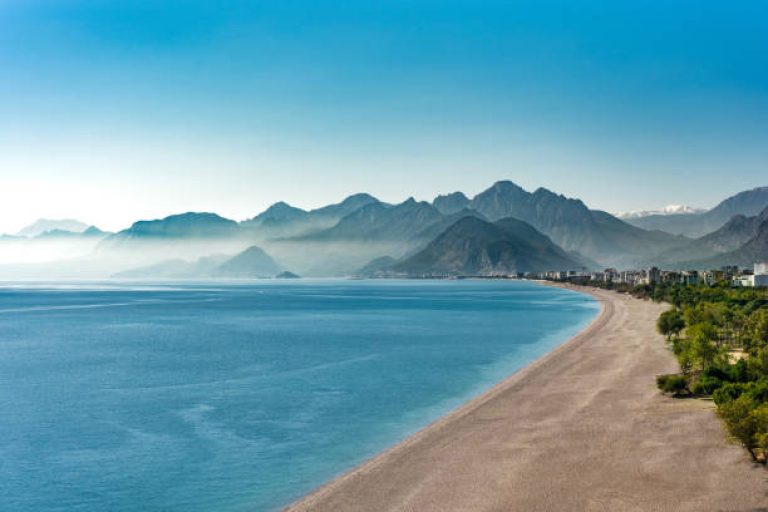 تور آنتالیا از وان دی ماه ۱۴۰۵