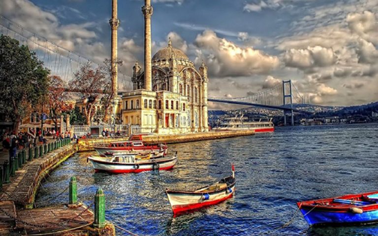 تور استانبول فروردین ماه ۱۴۰۵