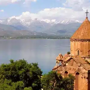 معرفی دریاچه وان ترکیه